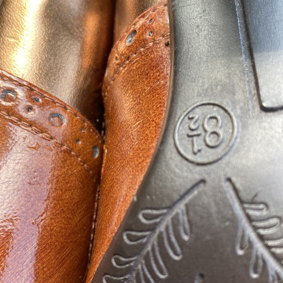 Mossimo Two Tone Oxford Chunk Heels Size 8.5 - Picture 7 of 7